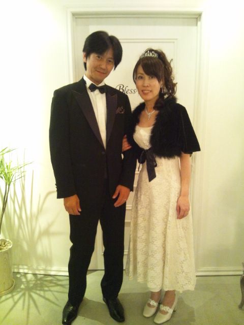 タキシードとドレス.JPG