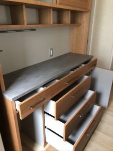 オーダー　造作　家具　大阪　神戸　キッチン　収納　食器棚　カップボード　カウンター
