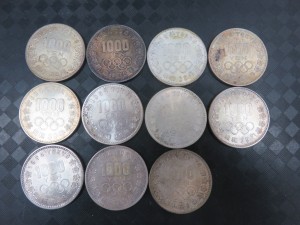 本日は東京オリンピック1000円銀貨をお買取りさせて頂きました。