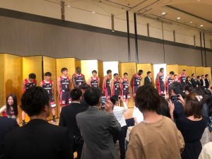 プロバスケットボール大阪エヴェッサのシーズン終了