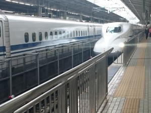 新幹線、新大阪から岡山まで帰省