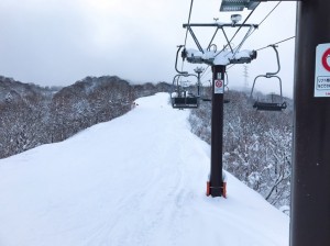 福井県今庄スキー場のリフトから
