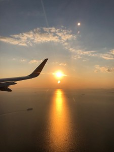 飛行機から見た夕日