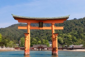 広島県の旅行オススメスポット　宮島　厳島神社