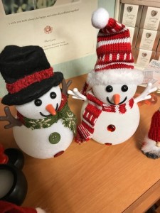 ブライダルYASUNAGA大阪マルビル梅田店のクリスマスアイテム（雪だるま）
