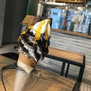 堀江のソフトクリーム専門店