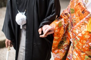 結婚式色打掛と紋付袴