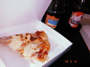 ニューヨークフェアで食べたアメリカ版ピザ