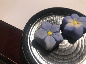 京都で貴重な和菓子作りを体験できます